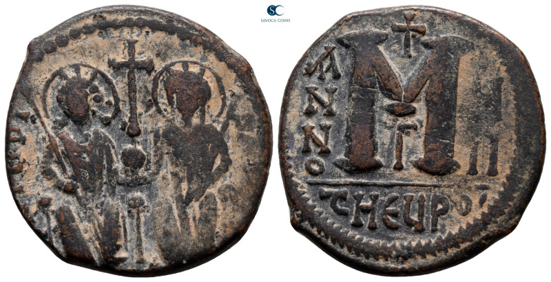 Justin II and Sophia AD 565-578. Theoupolis (Antioch)
Follis or 40 Nummi Æ

3...