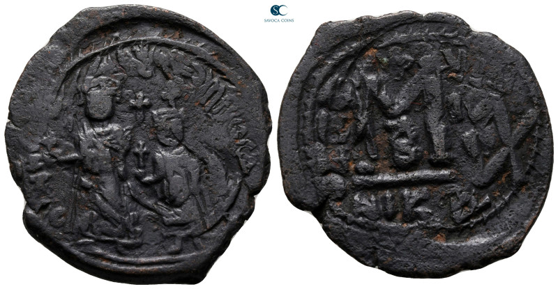 Heraclius with Heraclius Constantine AD 610-641. Nikomedia
Follis or 40 Nummi Æ...