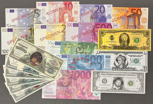 Zestaw banknotów fantazyjnych (19szt) 

More photos and full item description ...