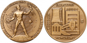 Czechy, Medal bez daty - Energetiky Rozvojem Komunismu