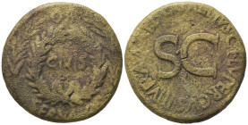 Augustus (27 BC-AD 14), Æ Sestertius (33,00 mm, 24,81 g). Rome, 16 BC. CIVIS within oak-wreath flanked by two laurel branches. R/ Legend round S C. RI...