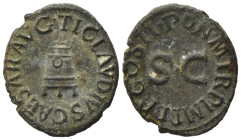 Claudius (41-54). Æ Quadrans (18,88 mm, 2,93 g). Rome, AD 41. Modius. R/ Legend around large S C. RIC 90. Very fine.