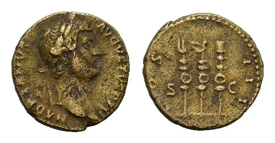 Hadrian (217-238). Æ Semis or Quadrans (17,7 mm, 2,5 g). Rome, AD 125-128. Laure...