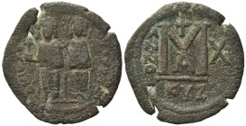 Justin II and Sophia (565-578). Æ 40 Nummi (27,41 mm, 9,73 g). Cyzicus, year 10 (AD 574/5). Justin, holding globus cruciger, and Sophia, holding cruci...