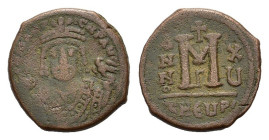 Maurice Tiberius (582-602). Æ 40 Nummi (). Antioch, year 3 (AD 596/7). Crowned facing bust, wearing consular robes, holding mappa and eagle-tipped sce...