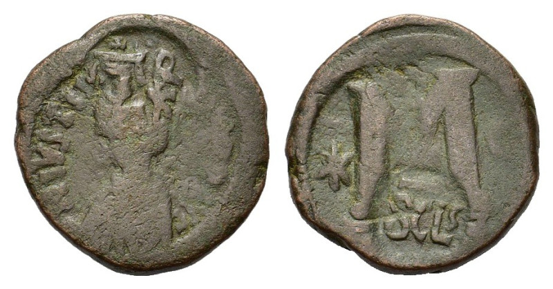 Heraclius (610-641). Æ 40 Nummi (30,6 mm, 16,8 g). Syracuse, AD 615/6-627/8. Cro...