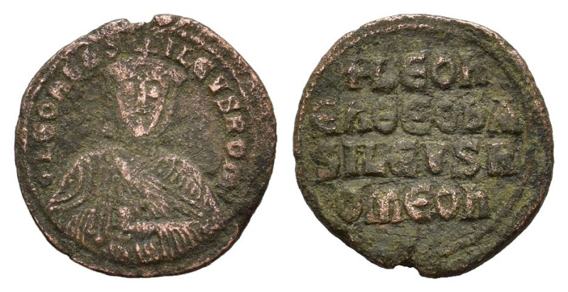 Leo VI (886-912). Æ 40 Nummi (26,8 mm, 7,4 g). Constantinople. Facing bust, wear...