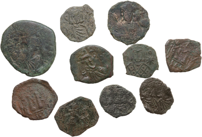 Lot of 10 Byzantine Æ coins, to be catalog. Lot sold as is, no return.