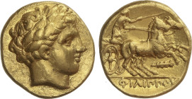 Estátera. 340-328 a.C. IMPERIO MACEDONIO. FILIPO II. Anv.: Cabeza laureada de Apolo a derecha. Rev.: Biga a derecha debajo clava. 8,55 grs. AU. (Algun...