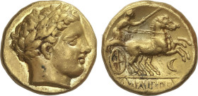 Estátera. 340-328 a.C. IMPERIO MACEDONIO. FILIPO II. Amphipolis. Anv.: Cabeza laureada de Apolo a derecha. Rev.: Biga a derecha, debajo creciente. 8,5...