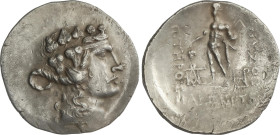 Tetradracma. Posterior al 148 a.C. THASOS. ISLAS DE TRACIA. Anv.: Cabeza juvenil de Dionisos a derecha coronado de hojas de hiedra. Rev.: Hércules en ...