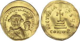 Sólido. 610-641 d.C. HERACLIO. CONSTANTINOPLA. Anv.: dd. NN. hERACLIVS Et hERA. CONSt. PP. AVG. Cruz en el campo. Bustos de Heraclio y Heraclio Consta...