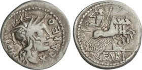 Denario. 124 a.C. FABIA. Quintus Fabius Labeo. Anv.: Cabeza de Roma a derecha delante X LABEO, detrás ROMA. Rev.: Júpiter en cuadriga a derecha, debaj...