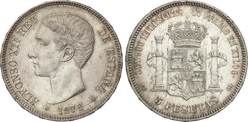 5 Pesetas. 1876 (*18-76). D.E.-M. Primera estrella algo floja. Pátina. (Leves go...