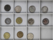 Lote 11 monedas 1 Peseta. 1869 a 1905. GOBIERNO PROVISIONAL a ALFONSO XIII. Conjunto que contiene 1 Peseta 1876 con resello, algunas reproducciones y ...