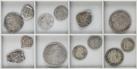 Lote 13 monedas 1 (6), 2 (5) y 4 Reales (2). FELIPE II a FERNANDO VII. AR. Varias por identificar. Resto de colección. A EXAMINAR. BC a MBC.