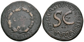 Augustus, 27 BC-AD 14. Sestertius (Orichalcum, 36 mm, 24.50 g, 12 h), Rome, struck under the moneyer C. Cassius Celer, 16 BC. OB / CIVIS / SERVATOS Oa...