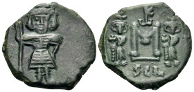 Constantine IV Pogonatus, with Heraclius and Tiberius, 668-685. Follis (Bronze, 20 mm, 4.80 g, 6 h), Syracuse, 677-679/80. Constantine IV standing fac...