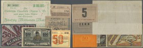 Deutschland - Notgeld: Fotoalbum mit ca. 350 Geldscheinen auf Fotoecken. Enthalten sind ca. 290 deutsche Notgeldscheine (mit 34 Stück Hochinflation), ...