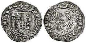 Catholic Kings (1474-1504). 1 real. Sevilla. (Cal-431). Anv.: FER·NAN·DVS·ET·ELIS. Ag. 3,22 g. Ermine to the right of the shield. Scratches and knocks...