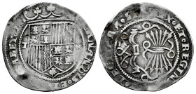 Catholic Kings (1474-1504). 1 real. Toledo. M. (Cal-468). Ag. 3,28 g. Shield between T - M. Knocks. Wavy flan. VF. Est...70,00. 

Spanish descriptio...