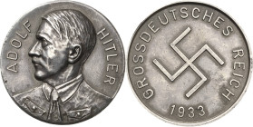 Drittes Reich
 Silbermedaille 1933 (unsigniert) Machtübernahme - Grossdeutsches Reich. Brustbild Adolf Hitlers nach links / Hoheitszeichen. 34,1 mm, ...