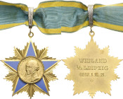 Freimaurer
 Vergoldeter Bronzeorden o.J. Logenorden "Wieland" i/O. Leipzig. 65 mm, 65,8 g. Am Gelb-blauem Originalband Vorzüglich