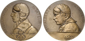 Slg. Joos - Medaillen, Plaketten, Abzeichen der Luftfahrt 1783-1945
 Einseitige Bronzemedaille o.J. (C. van Dionant) S.M. Albert I. - Aviateur. Brust...