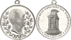 Reuss-Städte und Gemeinden
Gera Silbermedaille 1902. Auf die Einweihung des Bismarck-Denkmals in Gera. Kopf des Reichskanzlers zwischen Zweigen nach ...