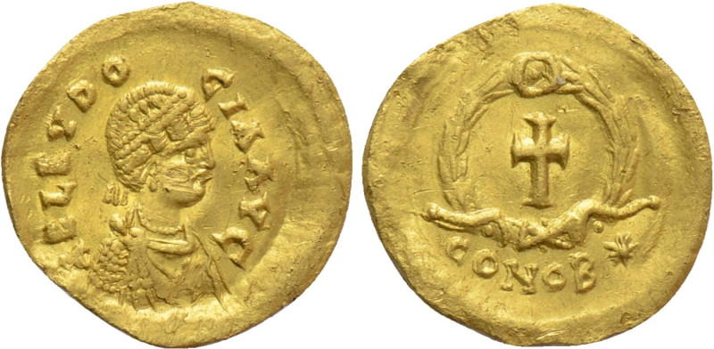 AELIA EUDOCIA (Augusta, 423-460). GOLD Tremissis. Constantinople. 

Obv: AEL E...