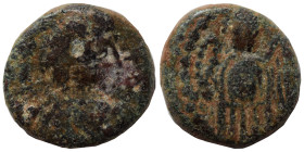 VANDALS. Thrasamund. 496-523. Nummus (bronze, 1.13 g, 10 mm), Carthage. Pearl-diademed, draped, and cuirassed bust right. Rev. Victory advancing left,...