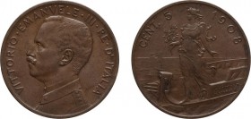 REGNO D'ITALIA. VITTORIO EMANUELE III. 5 CENTESIMI PRORA 1908 - Roma. Rame, 4,85 gr, 25 mm. SPL+. Rara.
D: VITTORIO. EMANVELE. III. RE. D'ITALIA Semi...