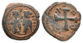 Phocas (602-610). Æ 10 Nummi Theoupolis (Antioch)AE 2,59g