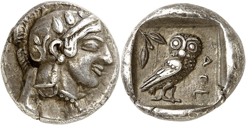 LE MONDE GREC
Attique
Athènes. Drachme vers 467-465 av. J.-C. Tête d'Athéna co...