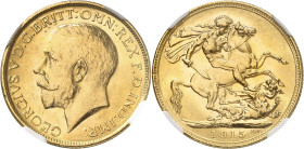 AUSTRALIE
George V, 1910-1936. Souverain 1915 M, Melbourne. Tête nue à gauche / Saint Georges terrassant le dragon à droite. Lettre d'atelier sur la ...