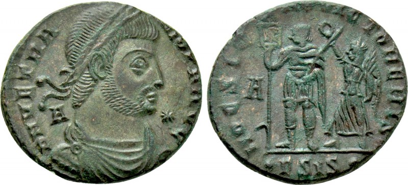 VETRANIO (350). Ae. Siscia. 

Obv: D N VETRANIO P F AVG. 
Laureate, draped an...