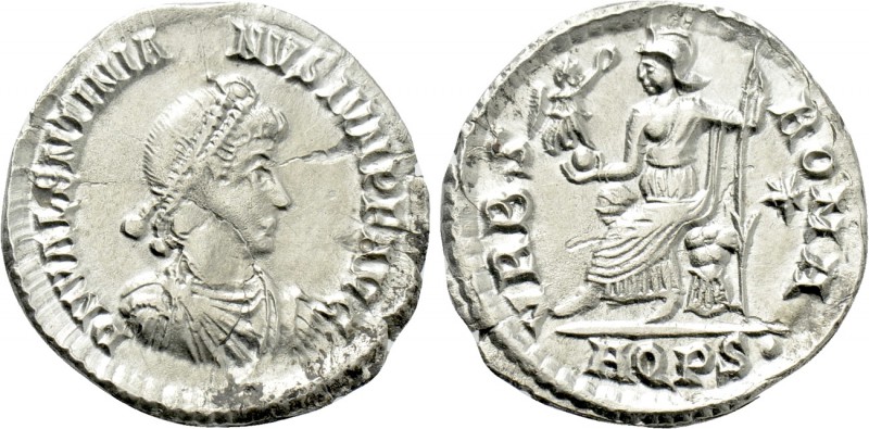 VALENTINIAN II (375-392). Siliqua. Aquileia. 

Obv: D N VALENTINIANVS IVN P F ...