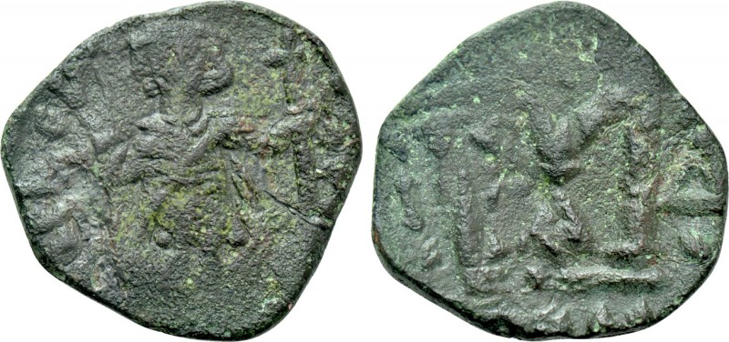 TIBERIUS III (APSIMAR) (698-705). Follis. Constantinople. Dated RY 4 (701/2). 
...