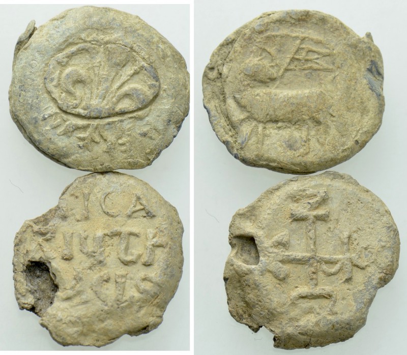 2 Seals. 

Obv: .
Rev: .

. 

Condition: See picture.

Weight: g.
 Dia...