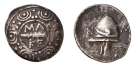 MACEDONIA - AMPHIPOLIS o PELLA - Regno di FILIPPO V e PERSEUS (circa 187-168 a.C.) TETROBOLO gr.2,4 - D/Scudo macedone con clave e le lettere MA= K.F ...