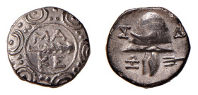 MACEDONIA - AMPHIPOLIS O PELLA (187-168 a.C.) Periodo Filippo V - Perseus - TETROBOLO gr. 2,3 - Magistrato Zoilos - D/Scudo macedone con sopra MA (cla...