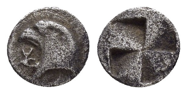 AEOLIS.Kyme.(Circa 480-450 BC).Hemiobol.

Obv : K Y.
Head of eagle left.

Rev : ...