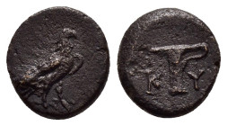AEOLIS. Kyme.(Circa 320-250 BC).Ae.

Weight : 1.25 gr
Diameter : 10 mm