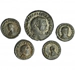 Lote de 5 monedas: follis de Galieno Maximiano y follis reducido de Licinio II, Crispo, Constantino II y Constancio II. EBC-.