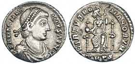 MAGNO MAXIMO. Silciua. Tréveri (383-388). R/ Roma en trono con globo y cetro; TRPS. RIC-84b. mbc.