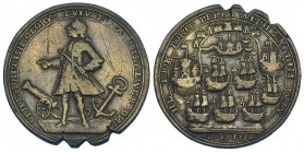 GRAN BRETAÑA. Medalla almirante Vernon. 1739. Toma de Porto Bello. AE 38mm. Rayas en el anv. y tres muescas en el canto. MBC-/MBC.