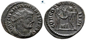 Maximianus Herculius AD 286-305. Heraclea. Radiatus Æ
