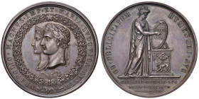 Medaglia 1810 Matrimonio a Parigi di Napoleone con Maria Luisa D/ In corona fermata da una stella teste accollate a sx di Napoleone e di Maria Luisa. ...