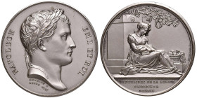 Medaglia 1810 Orfanelle della Legion d’onore - Opus: Depaulis - Bramsen 980 - AE argentato (g 37,33 - Ø 41 mm) Rara. Ex Ceccarelli (Milano) 20.3.1994....