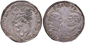 Clemente VII (1523-1534) Doppio giulio con simbolo F su crescente - Munt. 39 AG (g 7,55) RR Bella patina di vecchia raccolta
SPL